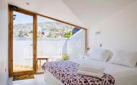 Escalera Al Puerto Guest House